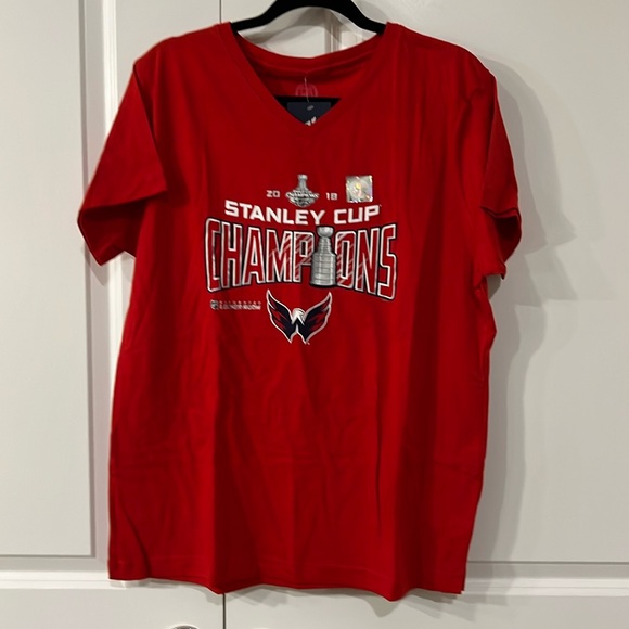 NWT Fanatics Washington Capitals 2018 Stanley Cup Champions vneck tee size XL - Picture 1 of 5